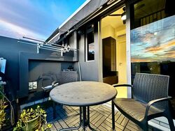 # 1 Loft (D14), Apartment #566301371
